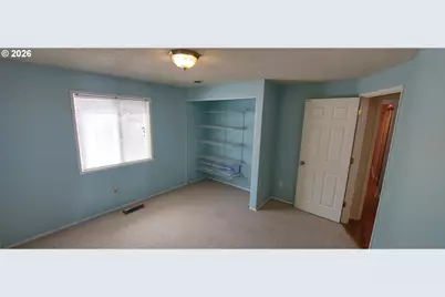 1811 NE 149th Ave, Portland, OR 97230 - Photo 13