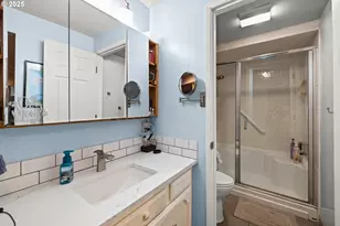 1811 NE 149th Ave, Portland, OR 97230 - Photo 17