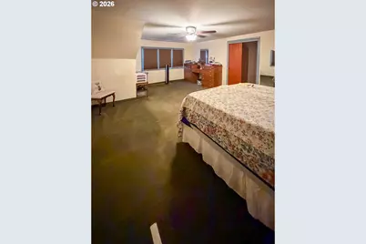 212 Park St, Riddle, OR 97469 - Photo 17