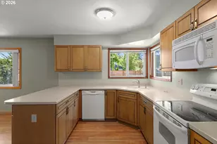 938 NE Delsey Rd, Hillsboro, OR 97124 - Photo 7