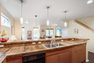 8542 N Central St, Portland, OR 97203 - Photo 11