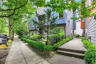 8542 N Central St, Portland, OR 97203 - Photo 1