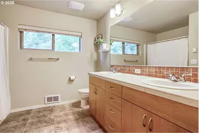 8542 N Central St, Portland, OR 97203 - Photo 23