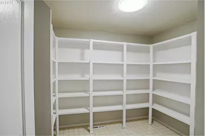 1759 Sunburst Ter, Salem, OR 97304 - Photo 31