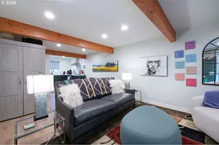 303 Country Club Rd, Eugene, OR 97401 - Photo 15