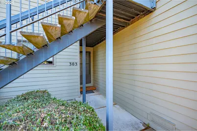 303 Country Club Rd, Eugene, OR 97401 - Photo 3