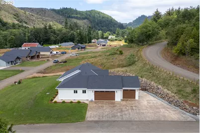 20165 Berkshire Rd, Beaver, OR 97108 - Photo 39