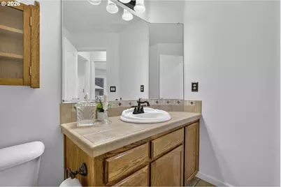 1655 SE Dogwood Way, Gresham, OR 97080 - Photo 37
