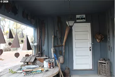 3355 Kircher Rd, Chiloquin, OR 97624 - Photo 9