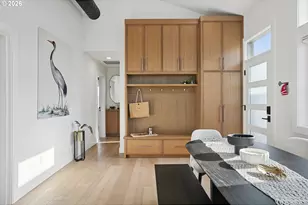 18989 NE Marine Dr, Portland, OR 97230 - Photo 23