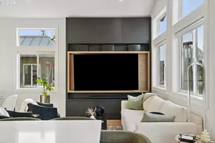 18989 NE Marine Dr, Portland, OR 97230 - Photo 29