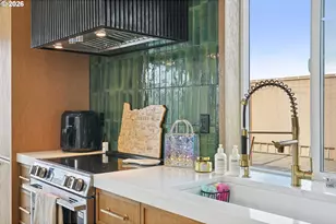 18989 NE Marine Dr, Portland, OR 97230 - Photo 31