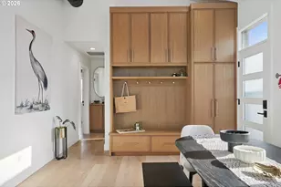 18989 NE Marine Dr, Portland, OR 97230 - Photo 9