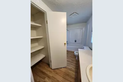 1500 Gabriela Ct, Salem, OR 97301 - Photo 15