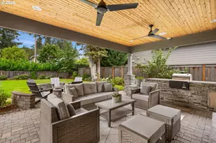 15985 Bonaire Ave, Lake Oswego, OR 97035 - Photo 19