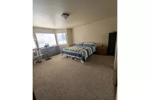 202 NE Rifle Range St, Roseburg, OR 97470 - Photo 17