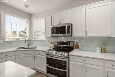 17106 SW Roosevelt St, Sherwood, OR 97140 - Photo 13