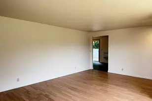 900 Rowe St, Reedsport, OR 97467 - Photo 9