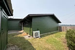 900 Rowe St, Reedsport, OR 97467 - Photo 37
