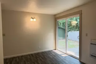 900 Rowe St, Reedsport, OR 97467 - Photo 15