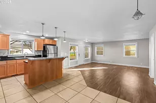 1072 53rd St, Springfield, OR 97478 - Photo 15