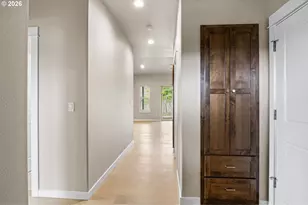 925 Sand Pines Ave, Sutherlin, OR 97479 - Photo 7