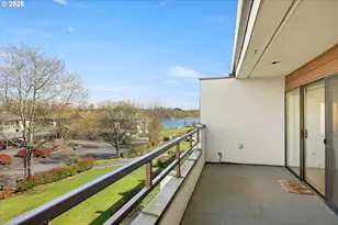 5150 S Landing Dr, Portland, OR 97239 - Photo 25