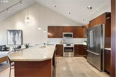 5150 S Landing Dr #311-B2, Portland, OR 97239 - Photo 7