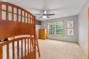 2257 NE Estate Dr, Hillsboro, OR 97124 - Photo 17