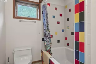 880 Jewel Dr, Roseburg, OR 97471 - Photo 27