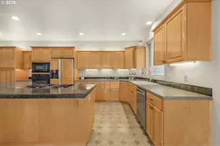 5267 Landon St SE, Salem, OR 97306 - Photo 11