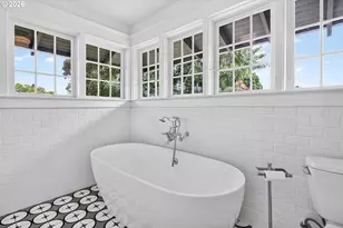 3610 NE Knott St, Portland, OR 97212 - Photo 35