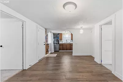 11126 SE Boise St, Portland, OR 97266 - Photo 7