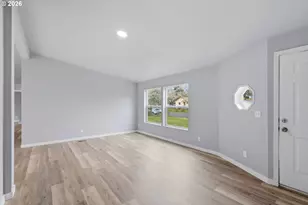 120 Cedar St, Fairview, OR 97024 - Photo 7