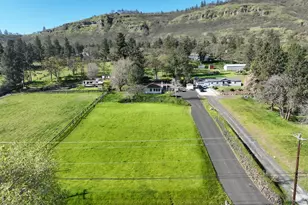 W 10th St, The Dalles, OR 97058 - Photo 1