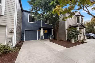 546 NE Knott St, Portland, OR 97212 - Photo 17