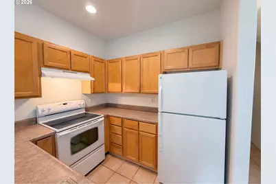 546 NE Knott St, Portland, OR 97212 - Photo 19
