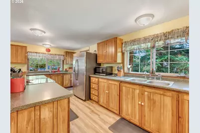 1340 SE Jetty Ave, Warrenton, OR 97146 - Photo 3