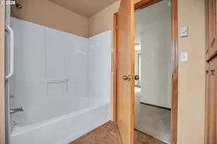 512 N Railroad Ave, Ridgefield, WA 98642 - Photo 19