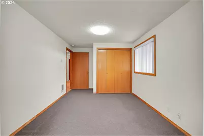 512 N Railroad Ave, Ridgefield, WA 98642 - Photo 25