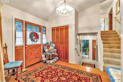 765 Clara Ct, Lake Oswego, OR 97034 - Photo 5