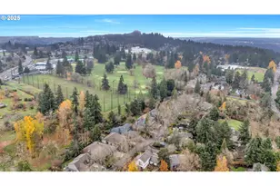 765 Clara Ct, Lake Oswego, OR 97034 - Photo 47