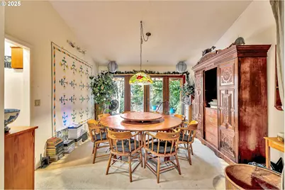 765 Clara Ct, Lake Oswego, OR 97034 - Photo 9