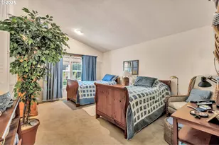 765 Clara Ct, Lake Oswego, OR 97034 - Photo 25