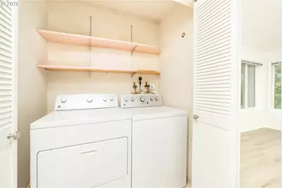5150 S Landing Dr #312B2, Portland, OR 97239 - Photo 17