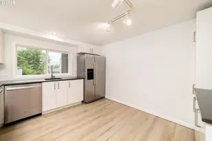 5150 S Landing Dr, Portland, OR 97239 - Photo 7