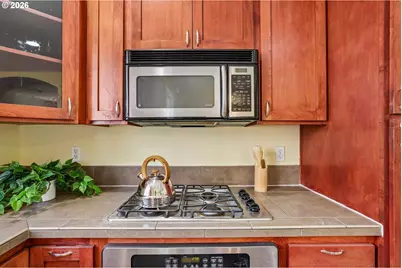 16236 SW Gage Ln, Beaverton, OR 97006 - Photo 15