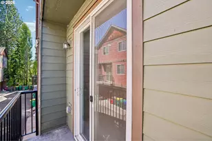 16236 SW Gage Ln, Beaverton, OR 97006 - Photo 33