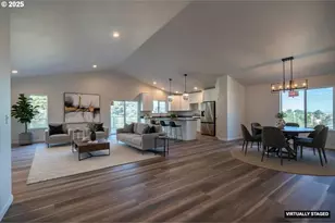 30302 Driftwood Dr, Gold Beach, OR 97444 - Photo 7