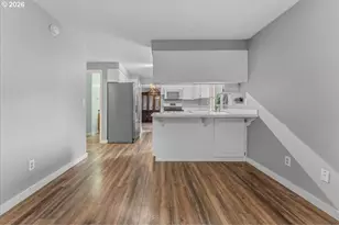 11876 SW Morning Hill Dr, Tigard, OR 97223 - Photo 17